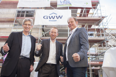 Richtkranz fÃ¼r GWW-Neubau in der Karl-Lehr-StraÃŸe